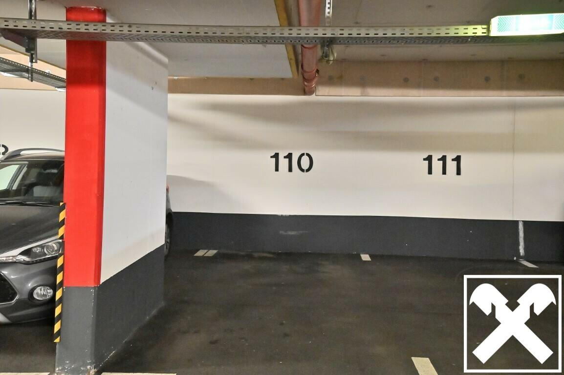 Tiefgaragenstellplatz