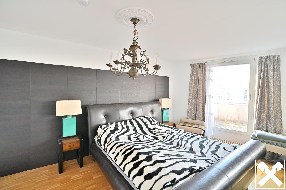 Schlafzimmer 1