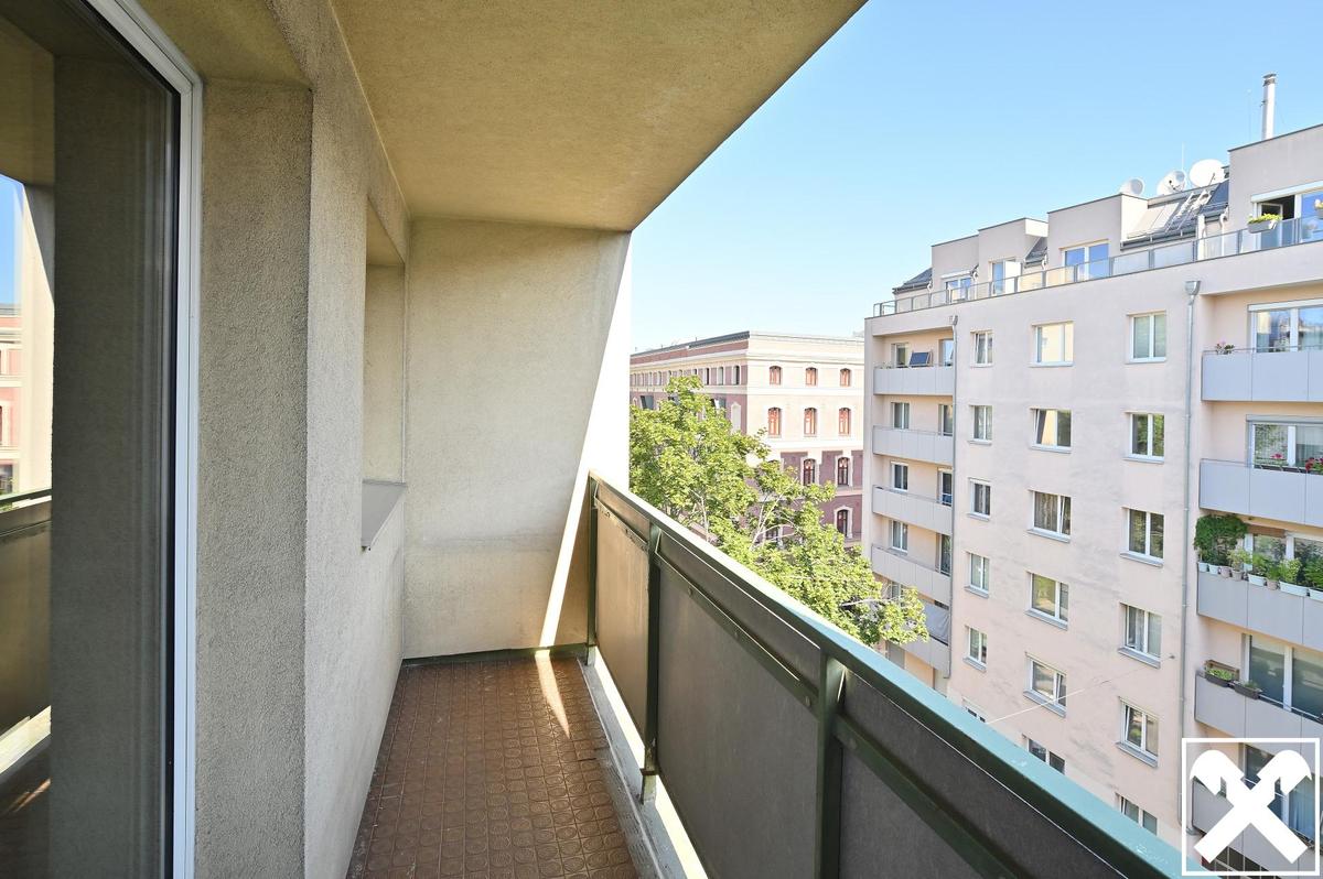 Loggia 1 stra�enseitig