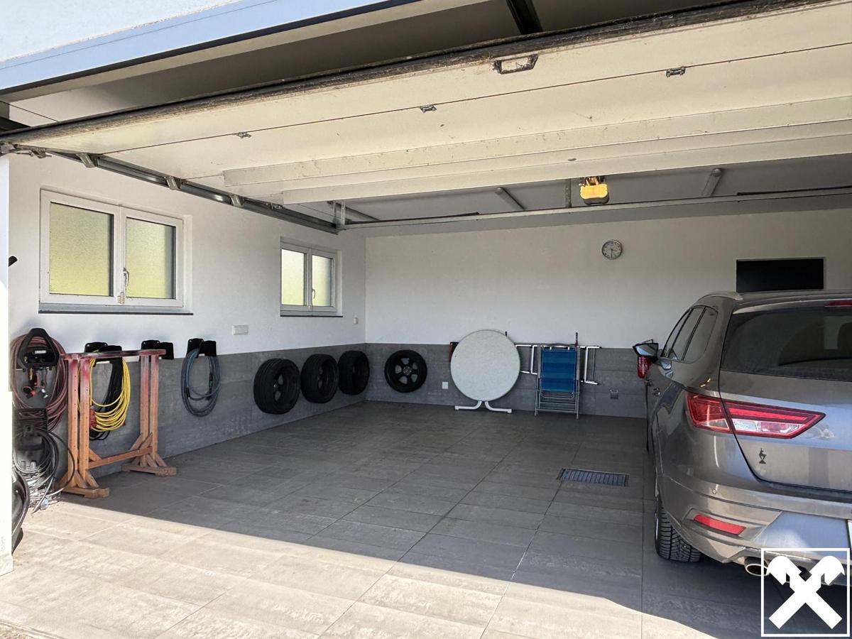 Doppelgarage