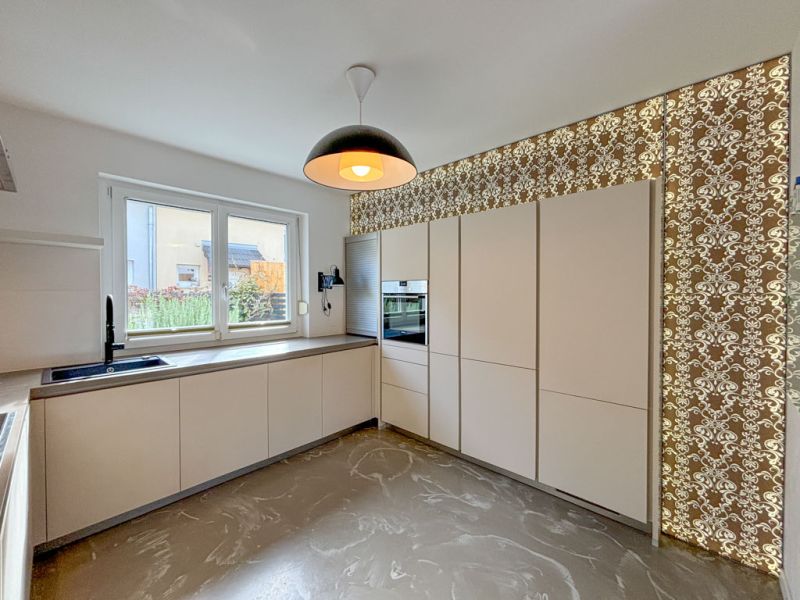 Charmante Doppelhaushlfte mit Garten und Terrasse in ruhiger Siedlungslage /  / 2320 Schwechat / Bild 6