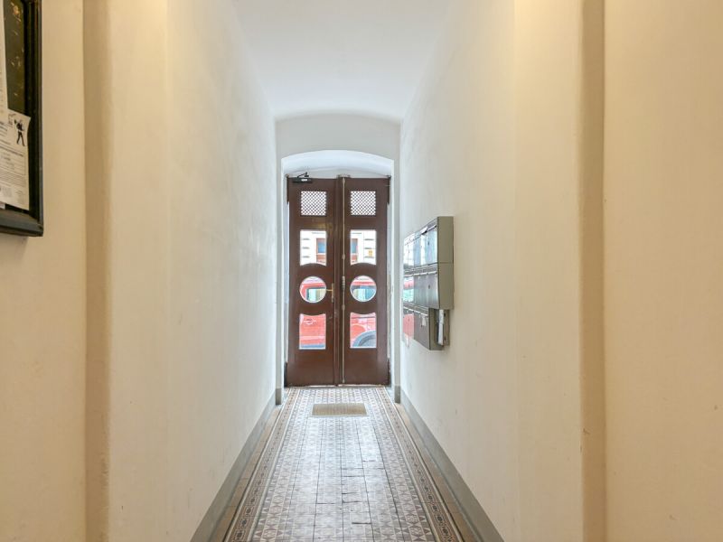 Großzügige 3-Zimmer Altbauwohnung Nähe Naschmarkt / / 1050 Wien / Bild 1