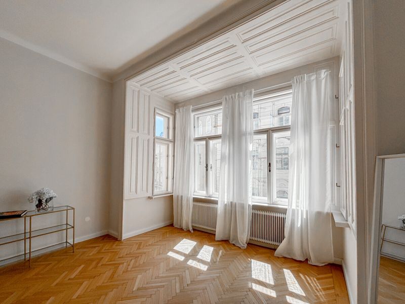 Elegante Altbauwohnung in der Gumpendorfer Straße / / 1060 Wien / Bild 6