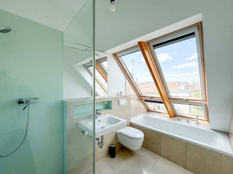 Lichtdurchflutete Wohnung mit Terrasse und urbanem Flair /  / 1170 Wien / Bild 6