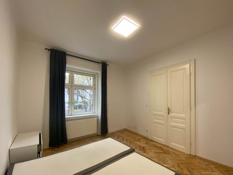 Renovierungsbed�rftige Altwohnung N�he U6 Nu�dorfer Stra�e /  / 1090&nbsp;Wien / Bild 2