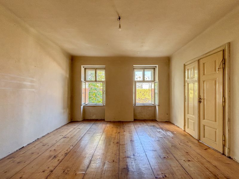 Zentrale Altbauwohnung in Biedermeierhaus nahe Rathaus und Parlament /  / 1080 Wien / Bild 6
