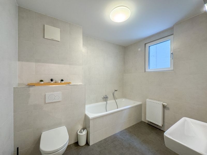 Exklusives 4-Zimmer Apartment mit s�dseitiger Freifl�che & PKW-Stellplatz N�he Mariahilferstra�e /  / 1070&nbsp;Wien / Bild 9