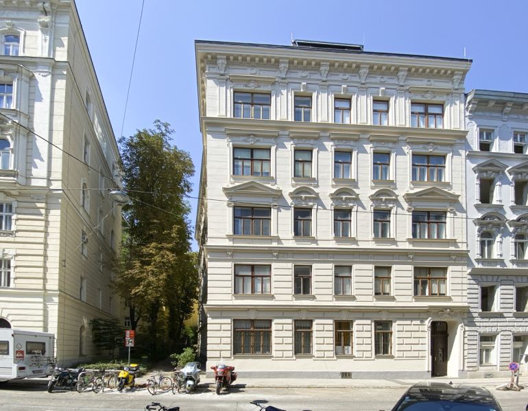 Renovierungsbed�rftige Alteigentumswohnung N�he Volksoper