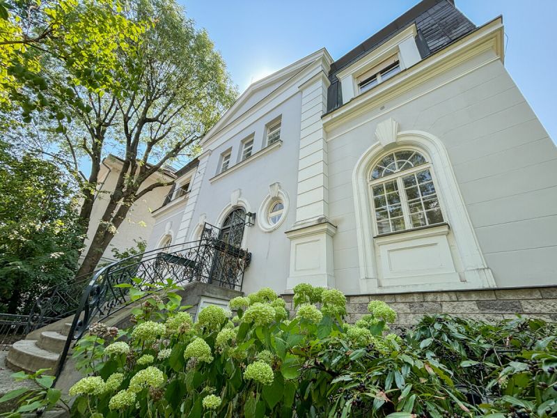 Repr�sentative Jahrhundertwende-Villa mit weitl�ufigem Garten in Hietzing