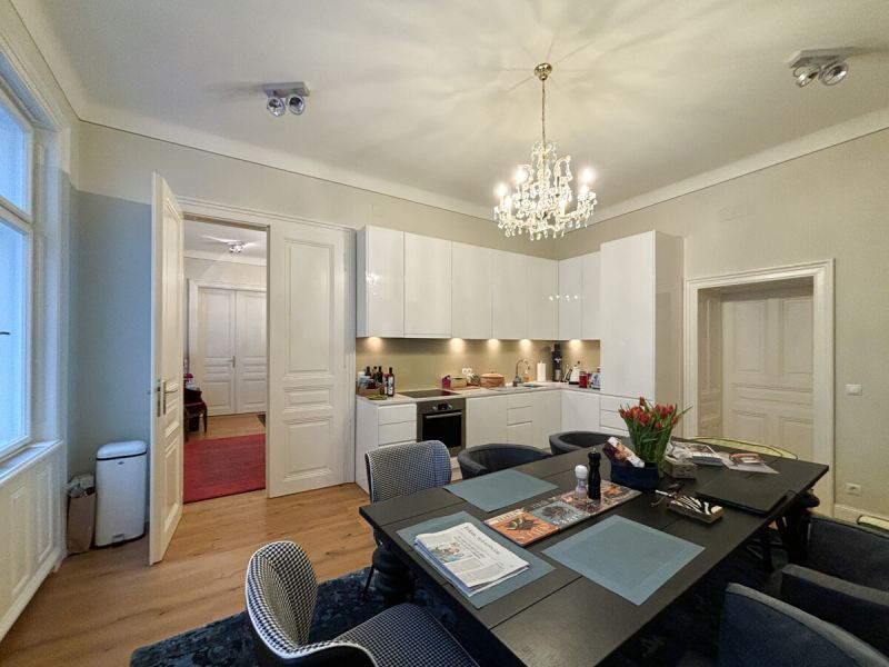 Traumhafte Altbauwohnung mit Balkon N�he Schloss Sch�nbrunn /  / 1120&nbsp;Wien / Bild 4