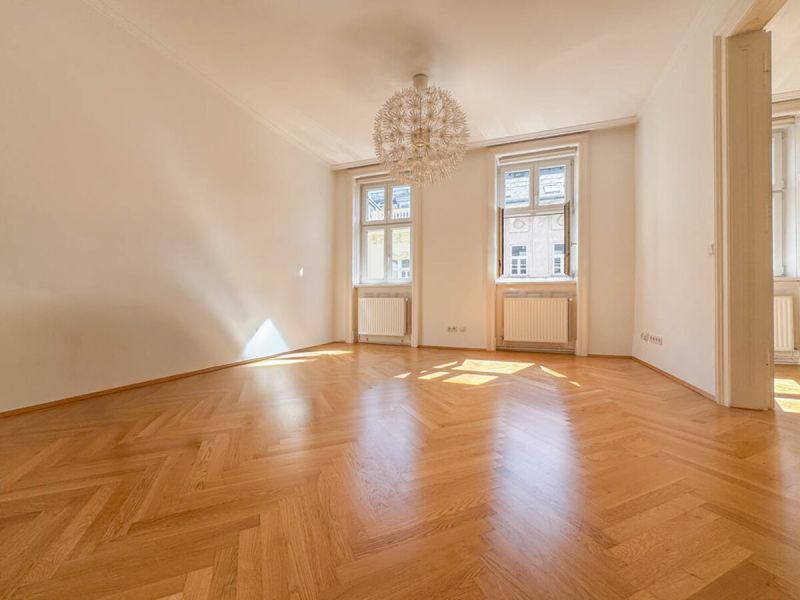 Wiener Altbaucharme ? Stilvolle 2-Zimmer-Wohnung in der Seidengasse / / 1070 Wien / Bild 8