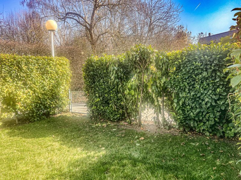 Schne Wohnung in Grnruhelage mit Eigengarten