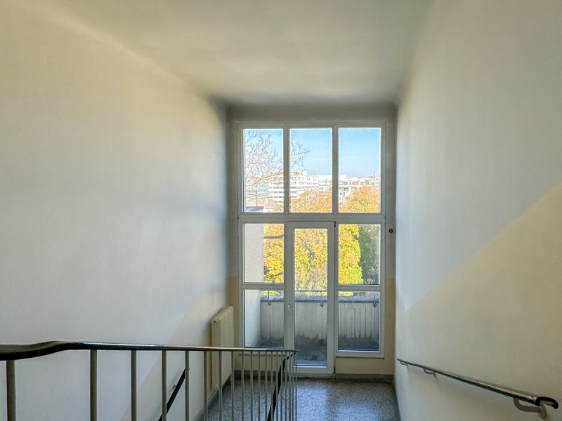 Sonnige Dachgeschosswohnung mit groer Terrasse im Springer-Schlssl-Park /  / 1120 Wien / Bild 8