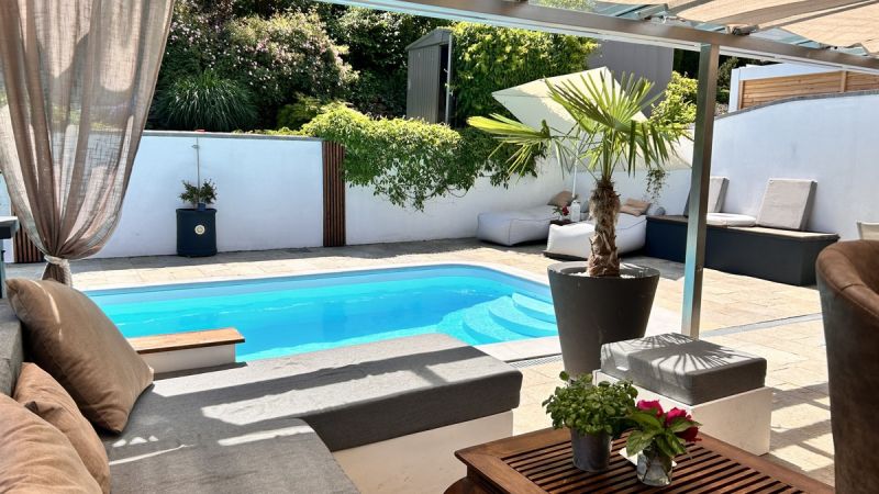 Hinterbrhl: Urlaubsfeeling in extravaganter Doppelhaushlfte /  / 2371 Hinterbrhl / Bild 4