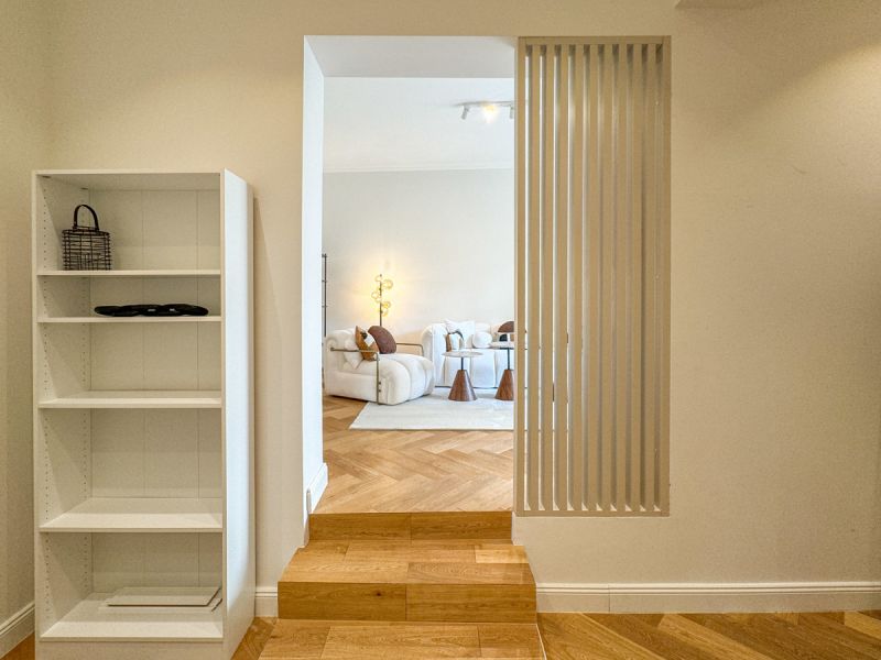 Charmant renovierte Altbauwohnung mit Terrasse und Garten in bester Lage /  / 1090 Wien / Bild 3