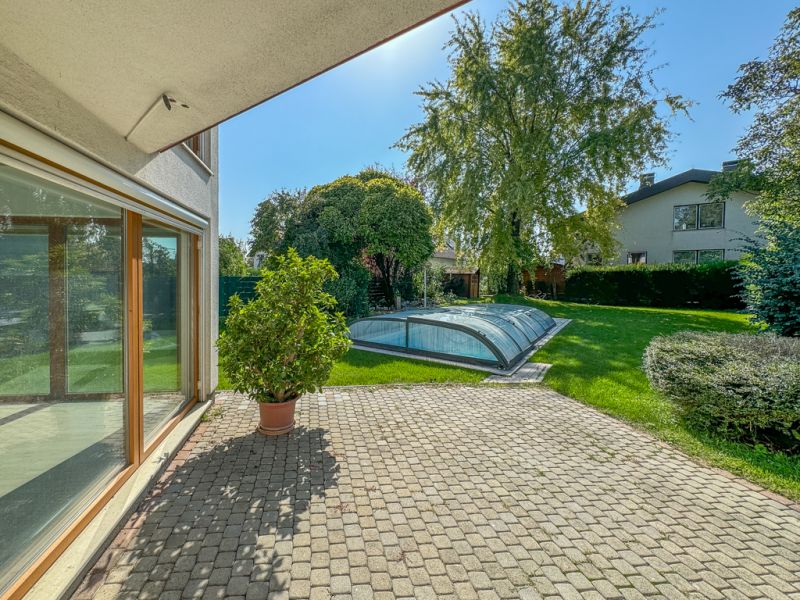 Exklusives Wohnen vor den Toren Wiens ? Traumhaftes Haus mit Garten & Pool /  / 2201 Gerasdorf bei Wien / Bild 1