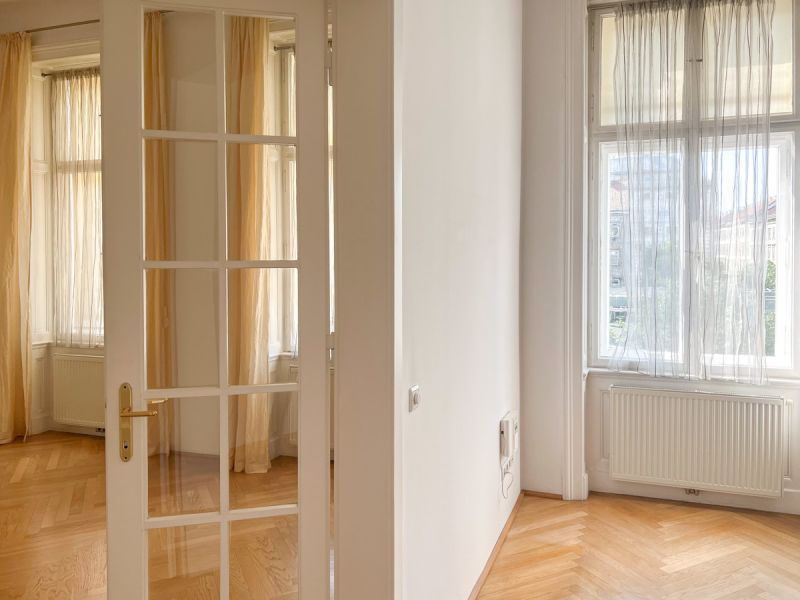Elegantes Altbau-Ambiente ? 4-Zimmer-Wohnung beim Naschmarkt /  / 1060&nbsp;Wien / Bild 3