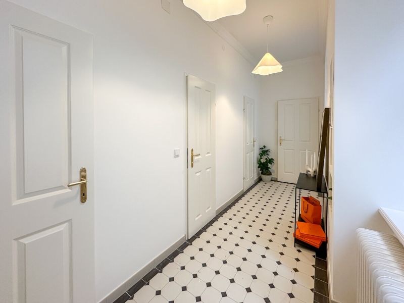 Charmante, sanierte Altbauwohnung in Praternähe / / 1020 Wien / Bild 9