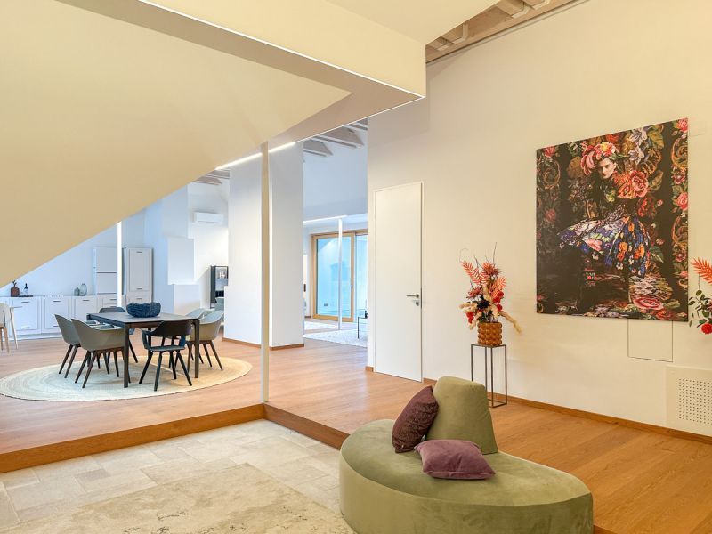 Elegante Dachgeschowohnung im Herzen des 14. Bezirks ? Exquisite Ausstattung und grozgige Flche /  / 1140 Wien / Bild 5