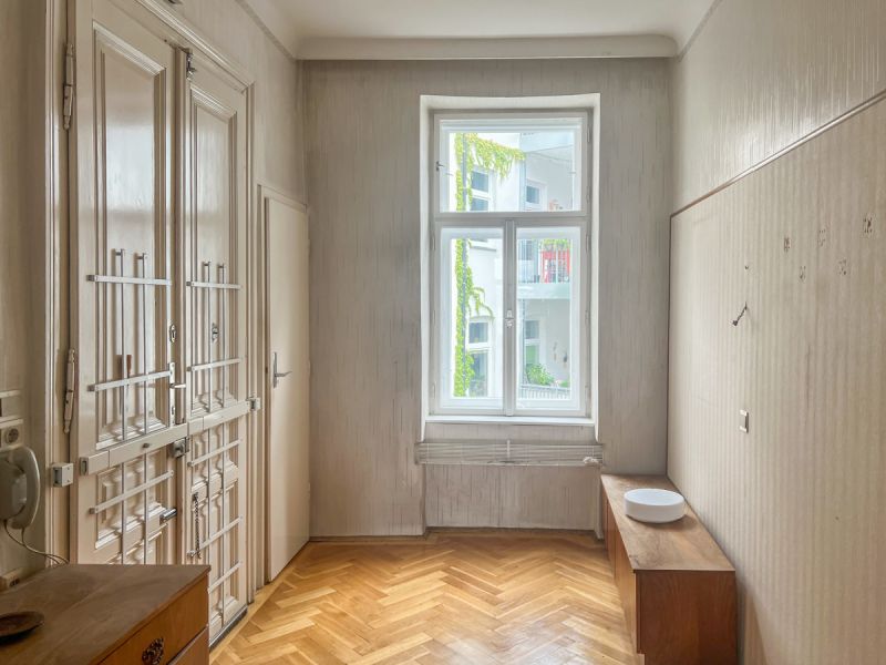 Wiedner Hauptstrae: Sonnige Altbauwohnung mit schnem Ausblick und Charakter /  / 1050 Wien / Bild 6