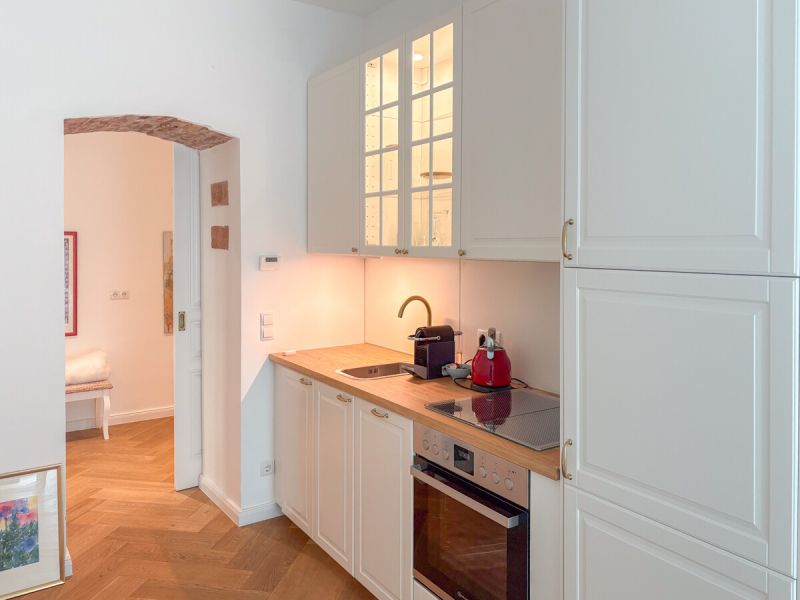 Gepflegte Altbauwohnung mit 2 Zimmern in zentraler Lage /  / 1080 Wien / Bild 4