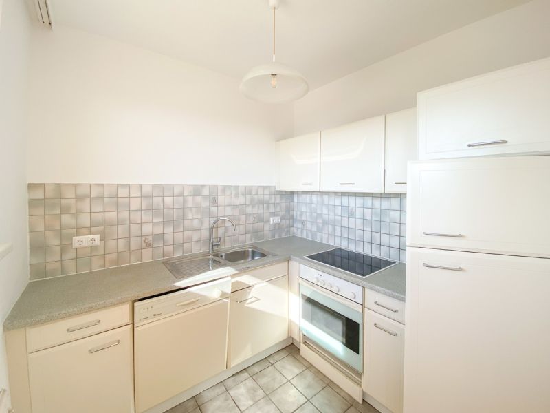 Charmante Loggiawohnung mit Fernblick und Top-Lage nahe der Shopping City Sd /  / 2345 Brunn am Gebirge / Bild 2
