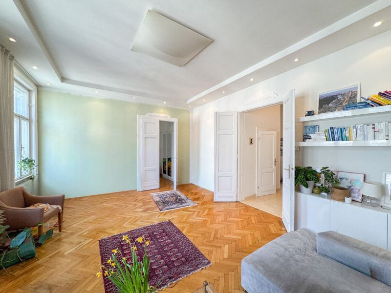 Fantastische Altbauwohnung in prachtvollem Jugendstilgeb�ude direkt am Naschmarkt /  / 1060&nbsp;Wien / Bild 2