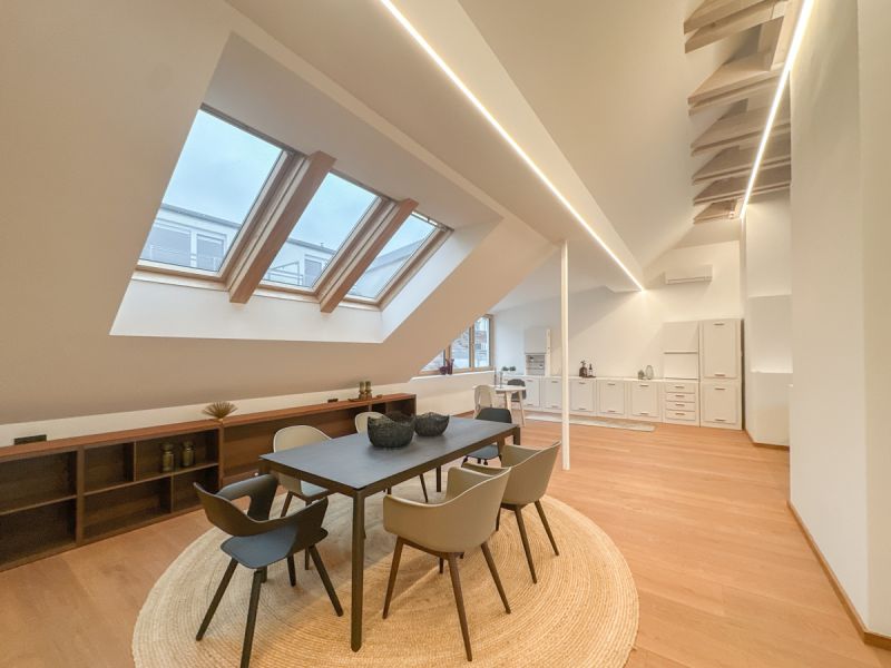 Elegante Dachgeschowohnung im Herzen des 14. Bezirks ? Exquisite Ausstattung und grozgige Flche /  / 1140 Wien / Bild 7