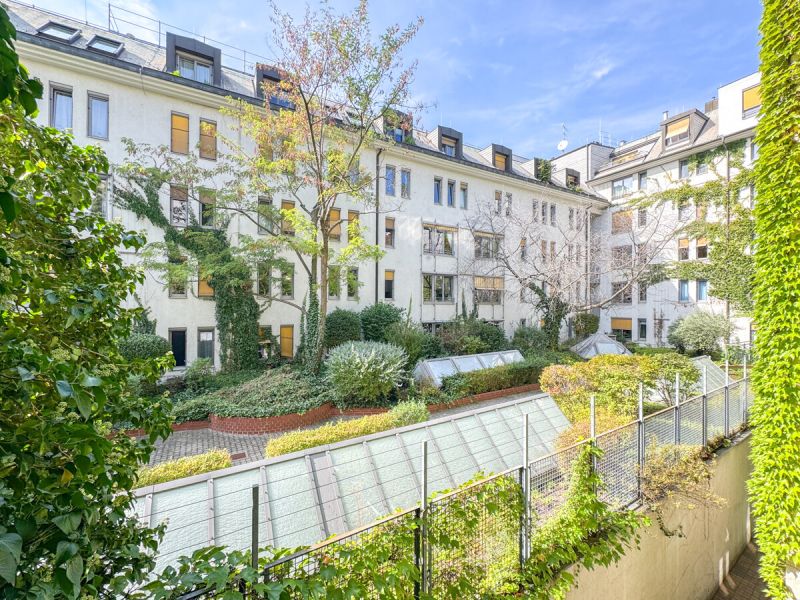 Gepflegte Altbauwohnung mit 2 Zimmern in zentraler Lage /  / 1080 Wien / Bild 4