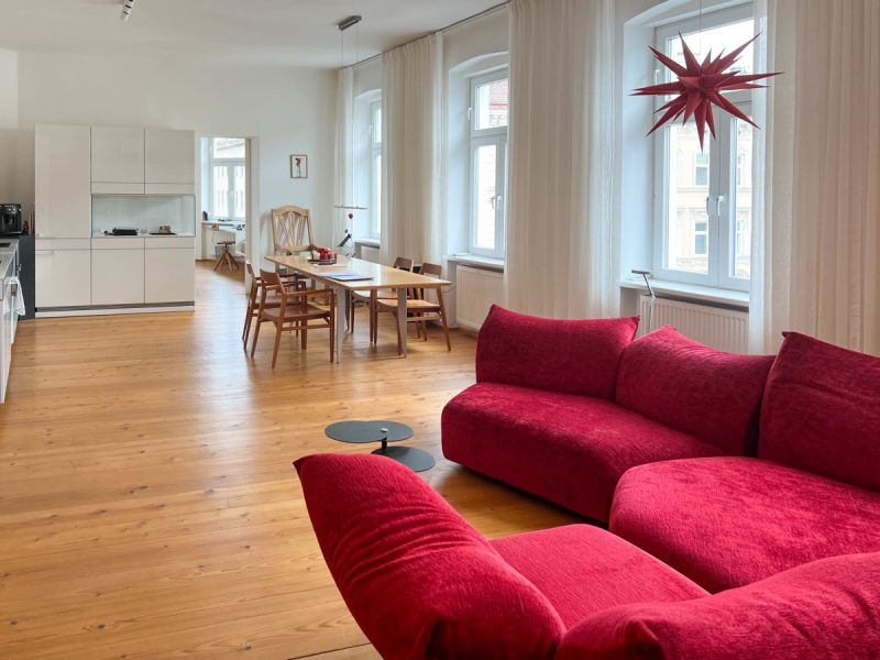 Helle Altbauwohnung mit Balkon und Wohnkche in bester Lage /  / 1170 Wien / Bild 3