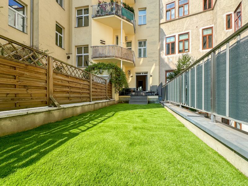 Charmant renovierte Altbauwohnung mit Terrasse und Garten in bester Lage /  / 1090 Wien / Bild 7