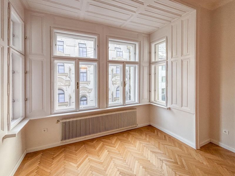Eleganter Altbauwohnung in der Gumpendorfer Stra�e /  / 1060&nbsp;Wien / Bild 2