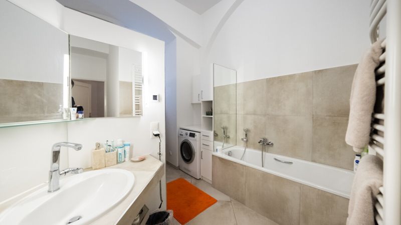 Traumhafte Altbauwohnung in bester Innenstadtlage /  / 1010&nbsp;Wien / Bild 9
