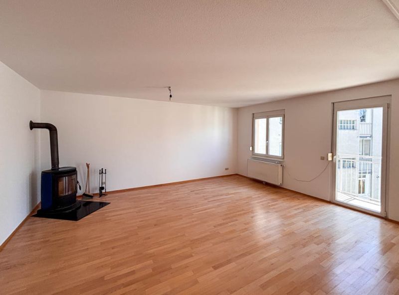 Helle Dachgeschosswohnung mit 3 Schlafzimmern, Kamin & Dachterrasse / / 1050 Wien / Bild 3