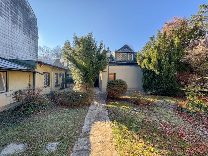 Charmantes Gebäudeensemble in guter Lage mit Potenzial / / 1190 Wien / Bild 6