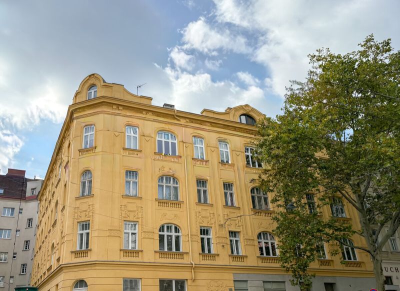 Traumhafte Dachgeschoßwohnung mit Terrasse auf einer Wohnebene /  / 1180 Wien / Bild 9