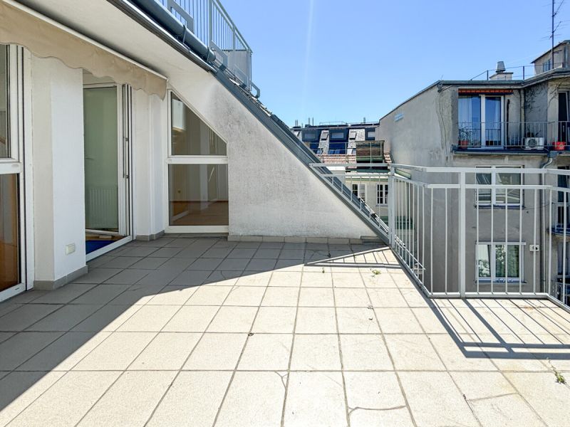 Helle Dachgeschosswohnung mit 3 Schlafzimmern, Kamin & Dachterrasse /  / 1050&nbsp;Wien / Bild 4