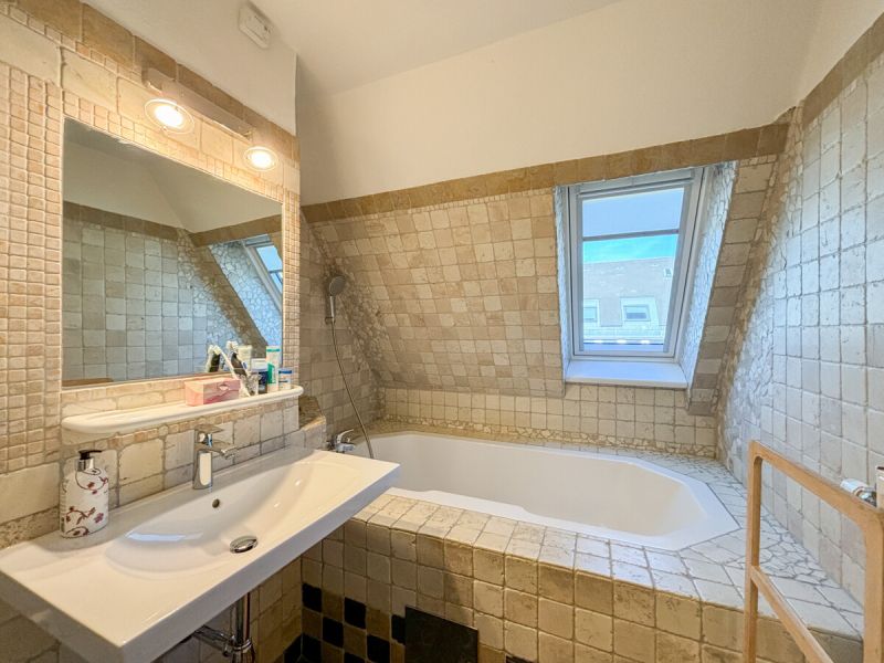 Lichtdurchflutete Dachgeschosswohnung Nähe Karmeliterplatz / / 1020 Wien / Bild 8