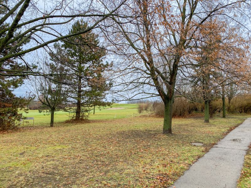 Schöne Wohnung mit Eigengarten am Golfplatz Süßenbrunn / / 1220 Wien / Bild 0