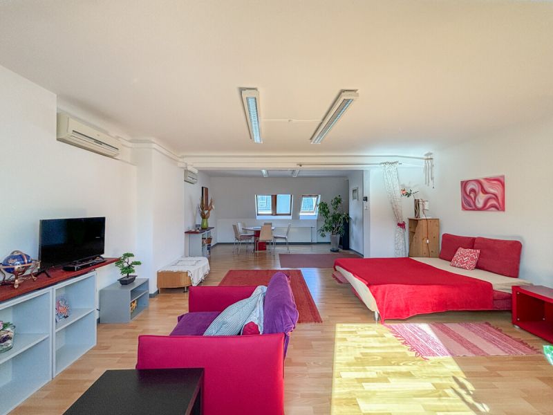 Lichtdurchflutete Dachgeschosswohnung Nähe Karmeliterplatz / / 1020 Wien / Bild 5