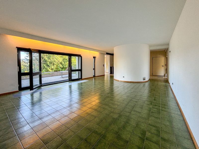 Villen-Juwel in absolut bester Lage von Breitenfurt mit fantastischem Fern-und Wienblick /  / 2384 Breitenfurt bei Wien / Bild 2