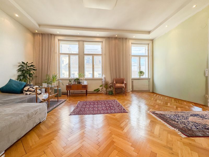 Fantastische Altbauwohnung in prachtvollem Jugendstilgeb�ude direkt am Naschmarkt /  / 1060&nbsp;Wien / Bild 1