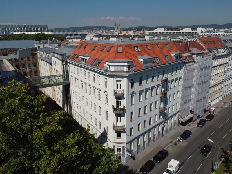 Sonnige Eckwohnung mit Gr�nblick