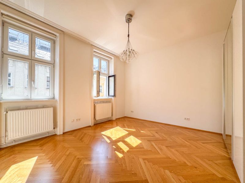 Wiener Altbaucharme ? Stilvolle 2-Zimmer-Wohnung in der Seidengasse / / 1070 Wien / Bild 9