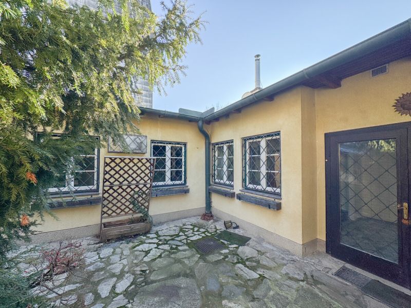 Charmantes Gebäudeensemble in guter Lage mit Potenzial / / 1190 Wien / Bild 5