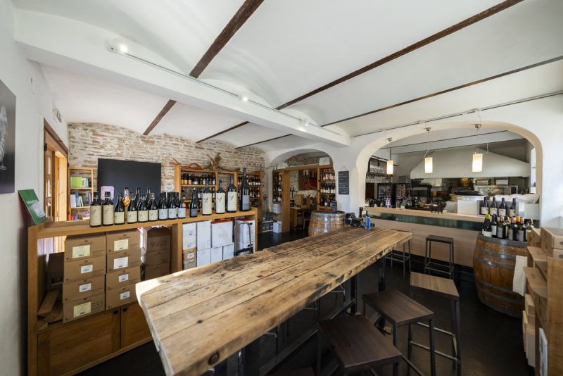 Traumhaftes Einfamilienhaus mit Vinothek im Herzen des Weinviertels /  / 2162 Falkenstein / Bild 5