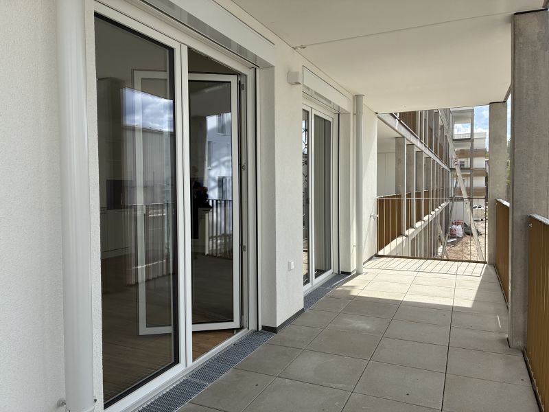 vi�no - ERSTBEZUG: Freundliche 3-Zi-Traumwohnung mit gro�er LOGGIA ab 11/26 >3 Monate mietfrei* /  / 2331&nbsp;V�sendorf / Bild 2