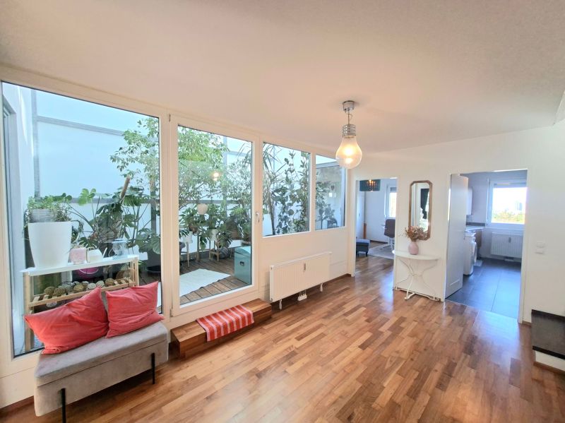 MONTE LAA! GROSSARTIGE 4-ZIMMER DG-MAISONETTE MIT TERRASSEN UND ATRIUM! 3D-tour! / / 1100 Wien / Bild 8