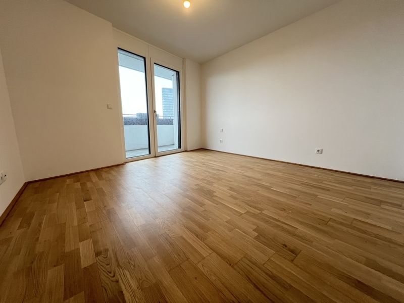 Dachgeschoss 3 Zimmer mit Dachgarten, klimatisiert - provisionsfrei + Jahreskarte Wr. Linien /  / 1100 Wien / Bild 12