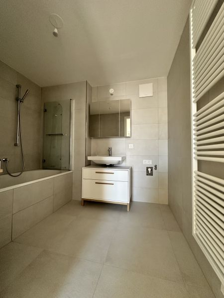 ERSTBEZUG: Traumhafte 2-Zimmer-Wohnung mit KÜCHE und BALKON im 3. OG, nur 5min. bis Obere Alte Donau / / 1210 Wien / Bild 5